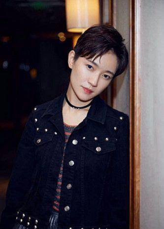 焦俊艳:妈妈当了一辈子家庭主妇,我不能重蹈覆辙_女孩_张翰_高以翔