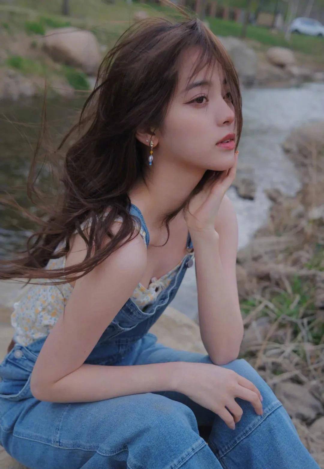 鞠婧祎欧阳娜娜的"绿茶风"夏日写真太好看了吧!