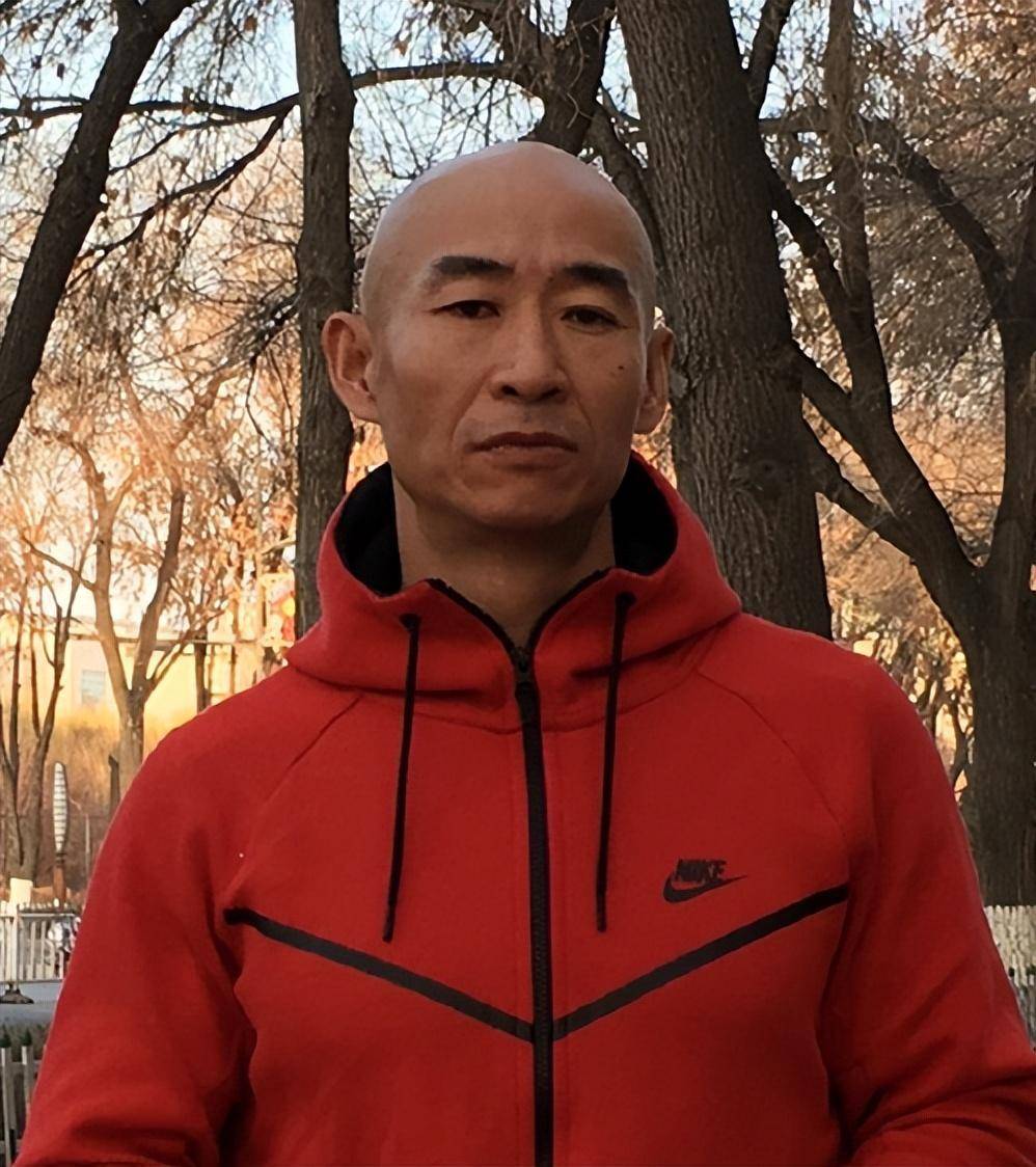 《亮剑》过去了18年,9位演员现状差别巨大,男6号已跻身一线明星 !