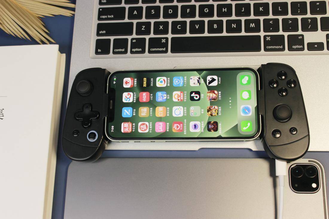 机械按键,手感出色,苹果专用的游戏手柄LEADJOY M1B