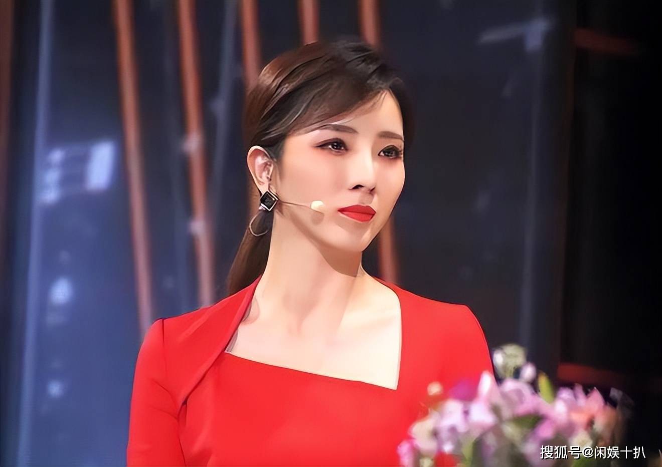 央视主持杨帆:从铁岭走出的知名主持,结婚生女一家三口其乐融融_活动