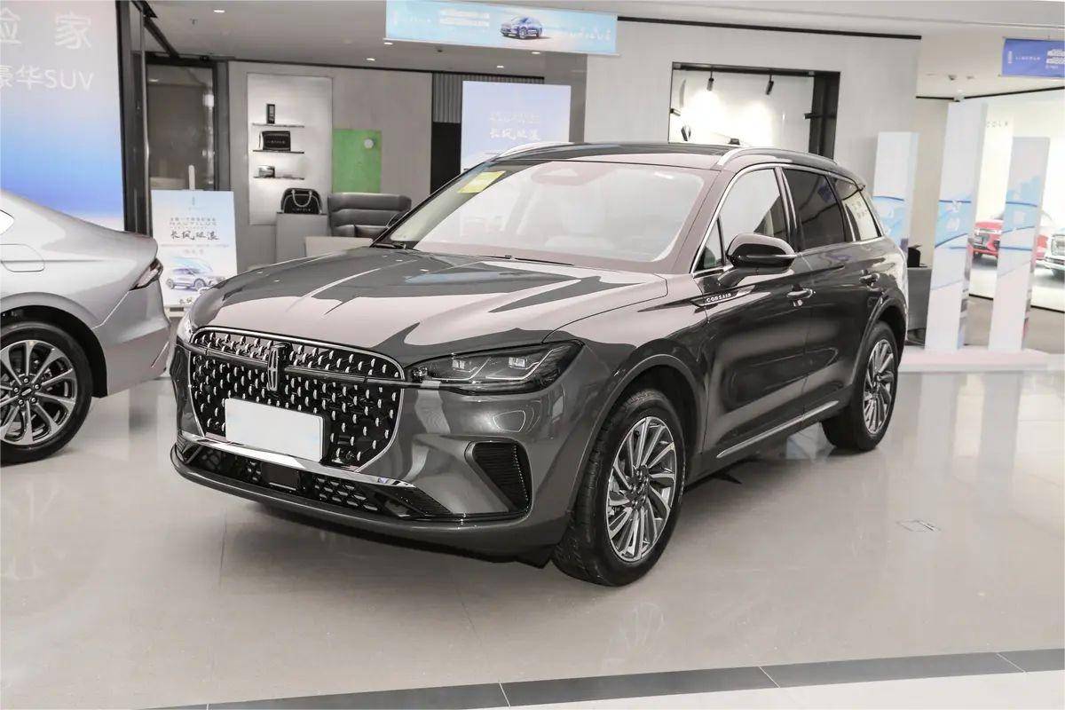 凯迪拉克XT4 VS全新林肯冒险家,谁才是真正的美系豪华代表?_搜狐汽车_搜狐网