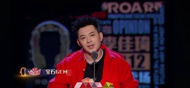 可能看到短视频的时候,会以为这是某个网络歌手唱的;可能看到陈伟霆与