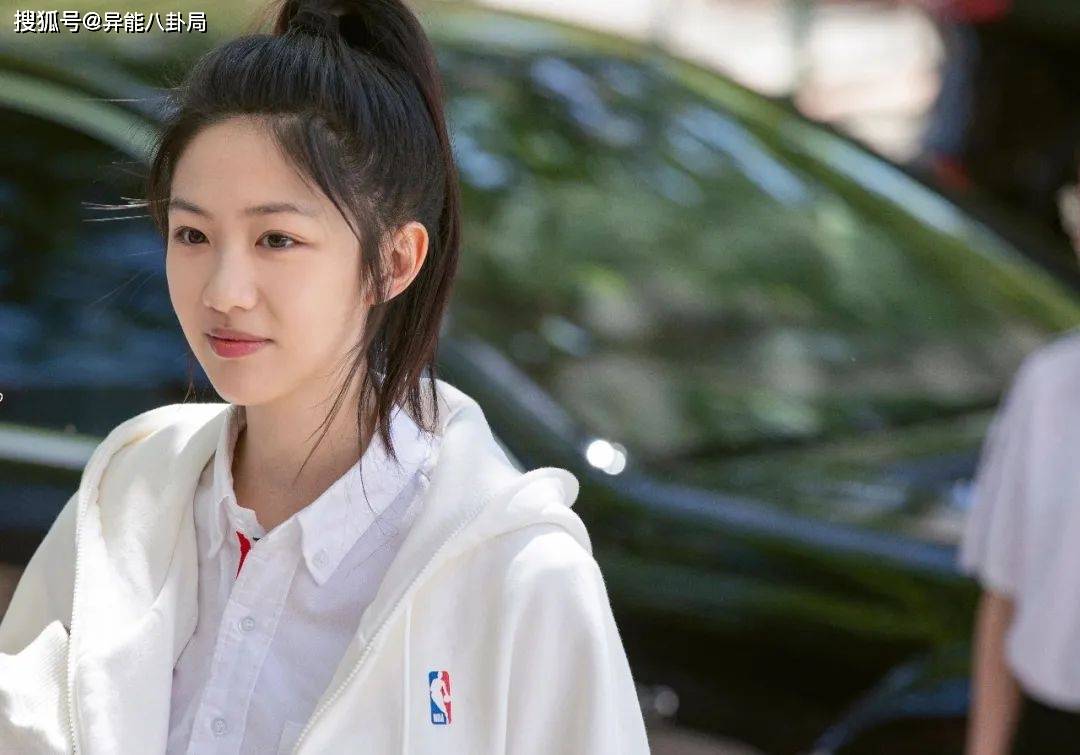 三里屯三姐妹李庚希,向涵之,庄达菲_徐静蕾_观众_资本