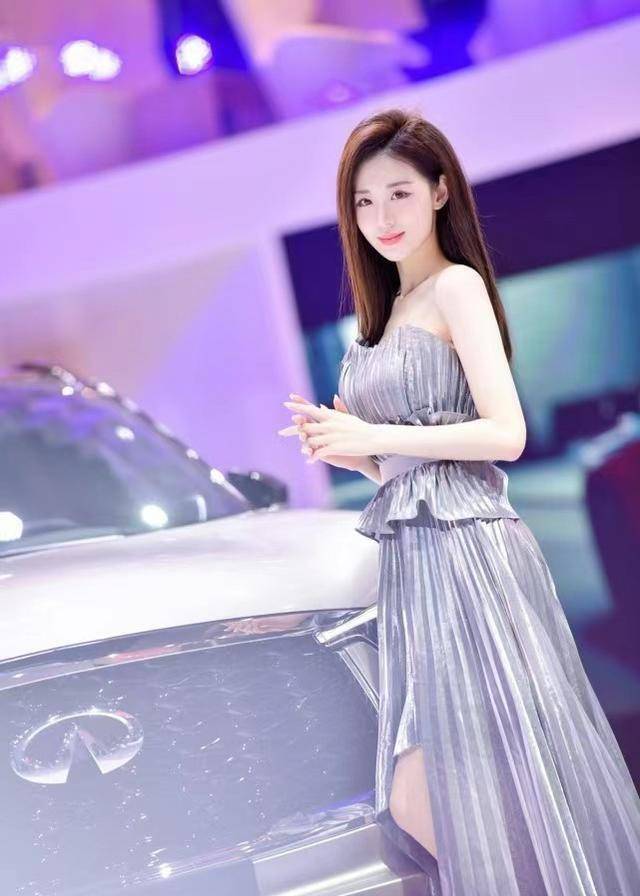 女友是车模,爱情长跑6年,两人高调领证_张炎_北京首钢队_身高