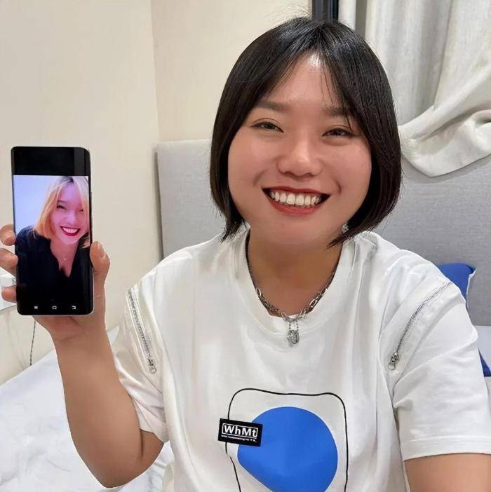 赚再多的钱,出再大的名,也"救"不了李雪琴_李诞_观众_母亲