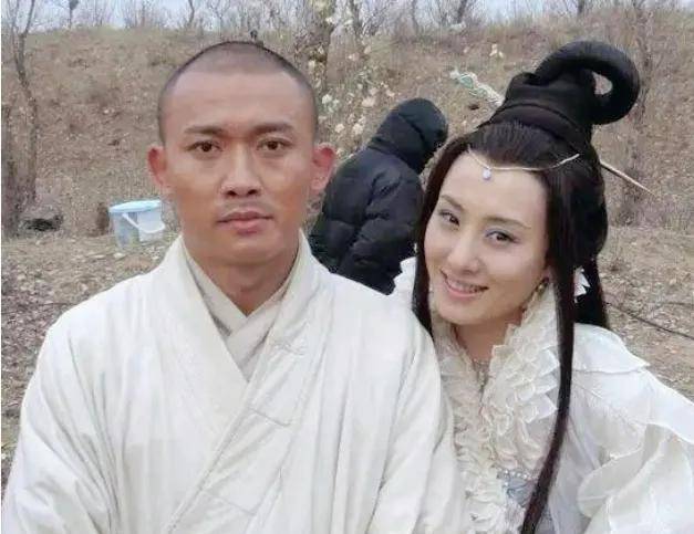 聂远_事业_蛋挞