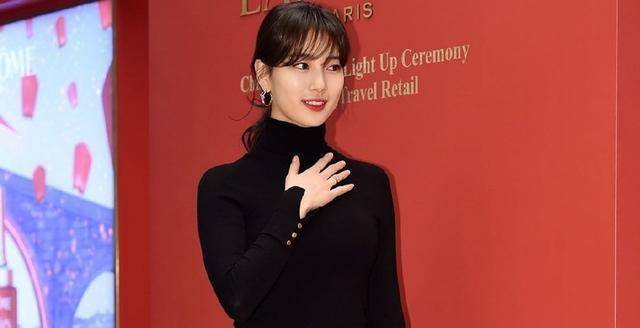 国民初恋裴秀智活动图颜值太高成话题,前男友都是男神惹人羡慕_李敏镐