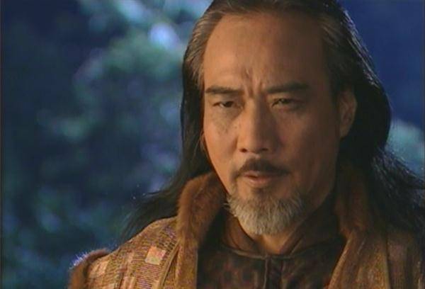 《水月洞天》中的尹仲,几乎每次都以"反派"角色登场的徐少强,其王霸之