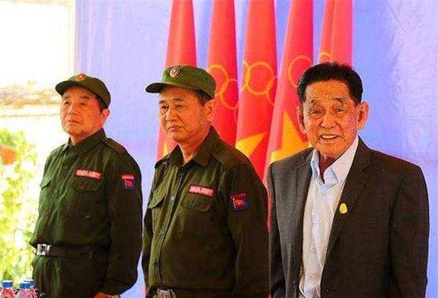 果敢王彭家声:征战金三角三度称王,击败罗汉星,晚年却武装扫毒_缅甸