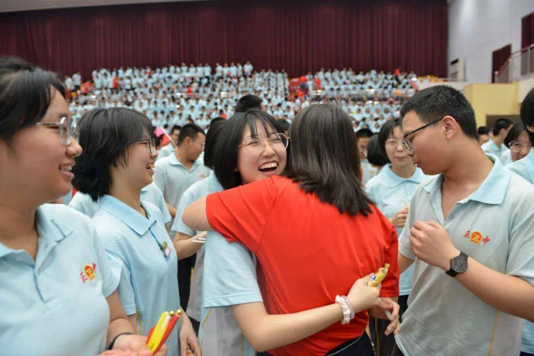 河北正定中学2023届学生毕业典礼隆重举行_正中_青春_高三