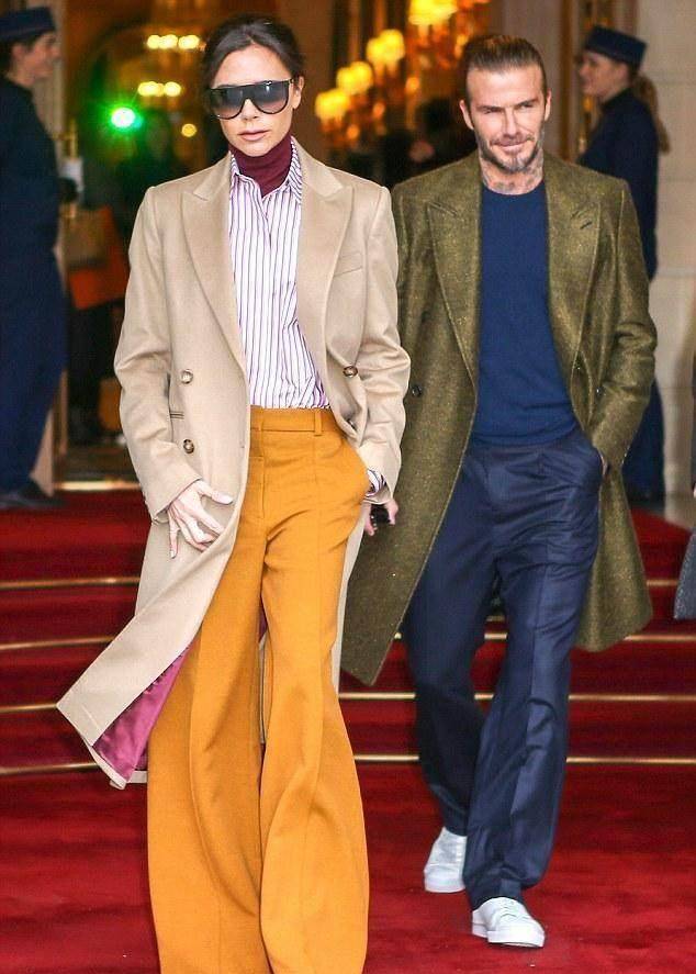 贝克汉姆夫妇和长子出席活动,布鲁克林罗圈短腿是硬伤_维多利亚_kim