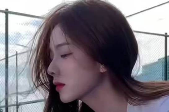 孙一宁:原相机近照好漂亮,拒绝王思聪果然有资本_女孩_皮肤_身材