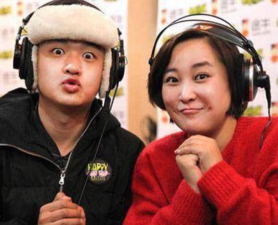 包贝尔和贾玲聚餐显阔气,贾玲叒胖了,还撞脸洪金宝_时候_网友_开心