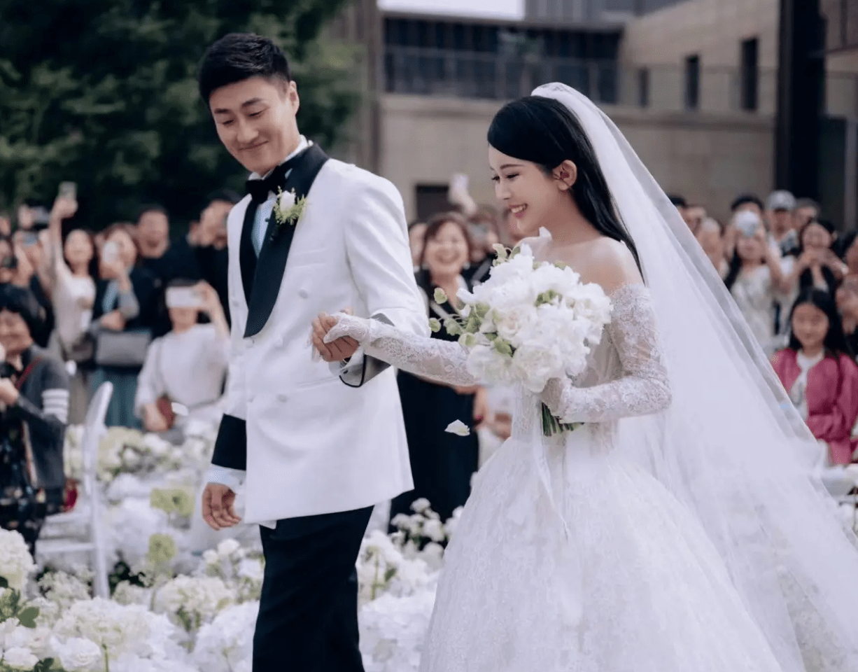 网红林珊珊二婚排场大!