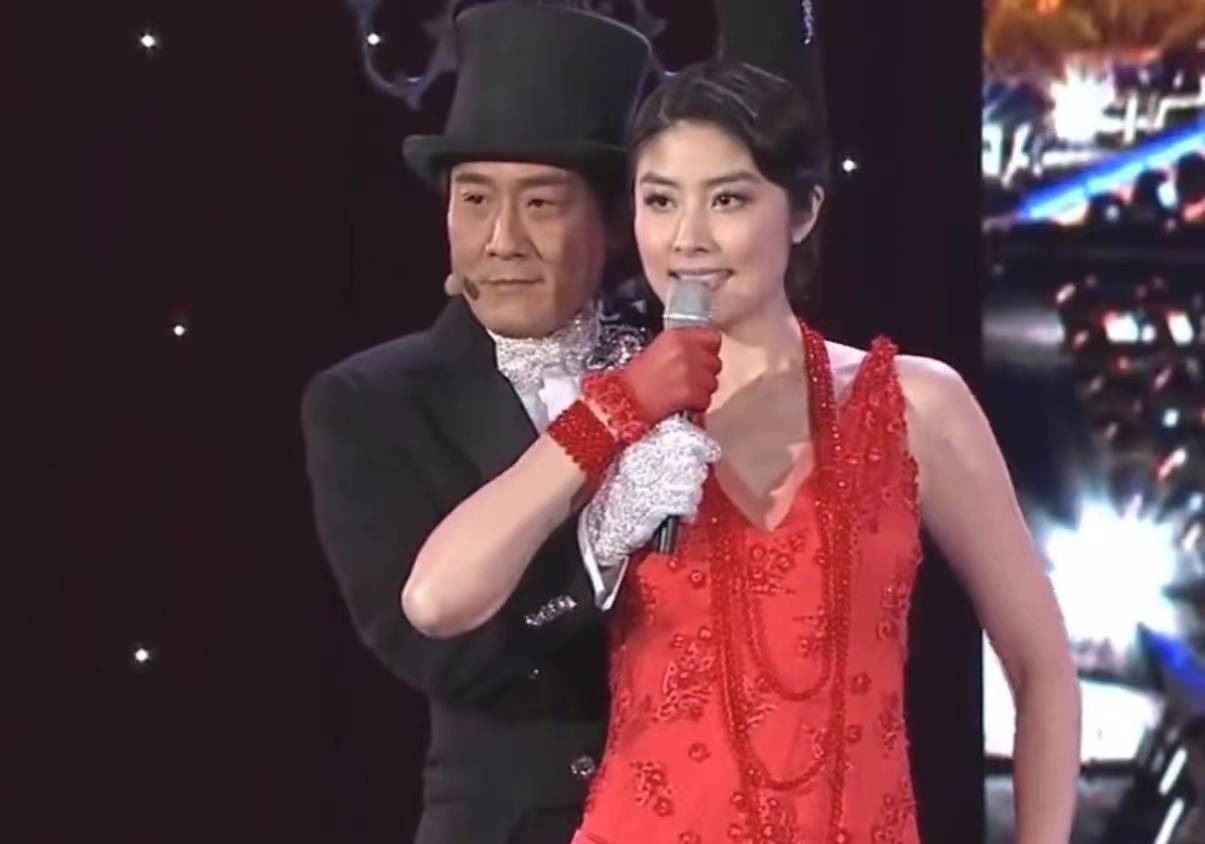 2014年,陈慧琳与梁家辉合唱了《最好的夜晚》.