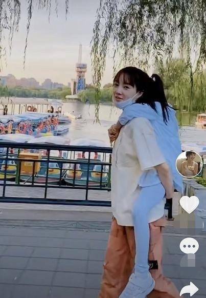 甘薇接连点赞李小璐肖战视频,疑表态三人境遇相似_贾跃亭_事业_孩子