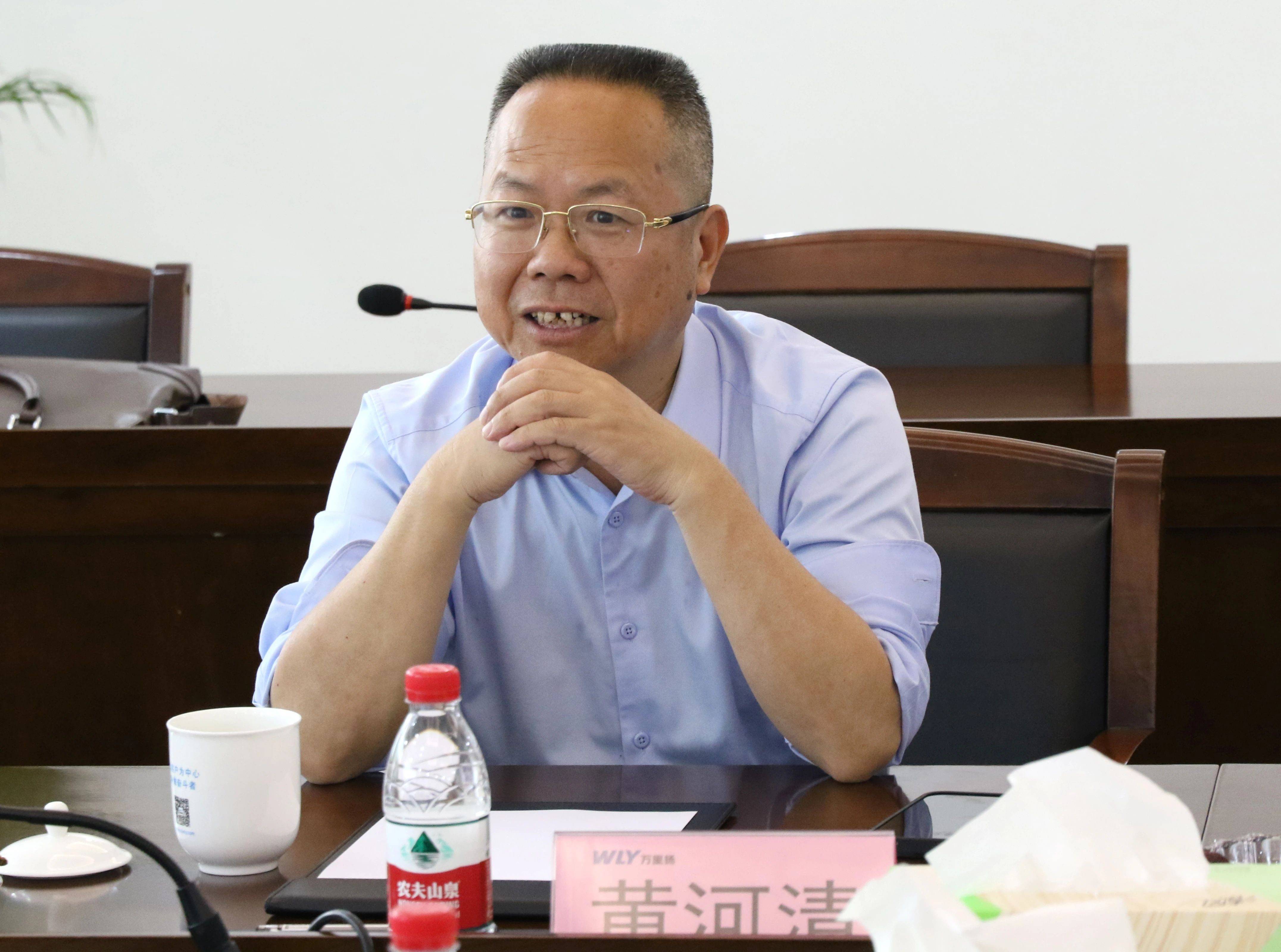 总经理助理王厅等一行五人莅临万里扬考察,万里扬董事长黄河清,集团