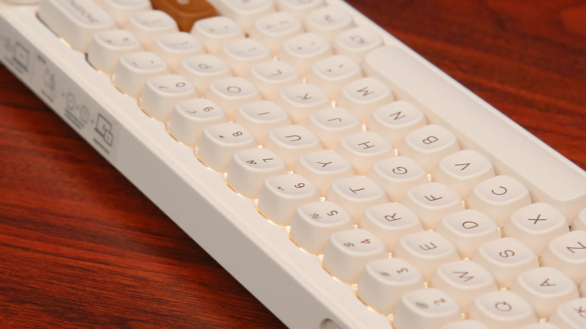 达尔优小方糖Z68三模机械键盘评测：精致又耐看