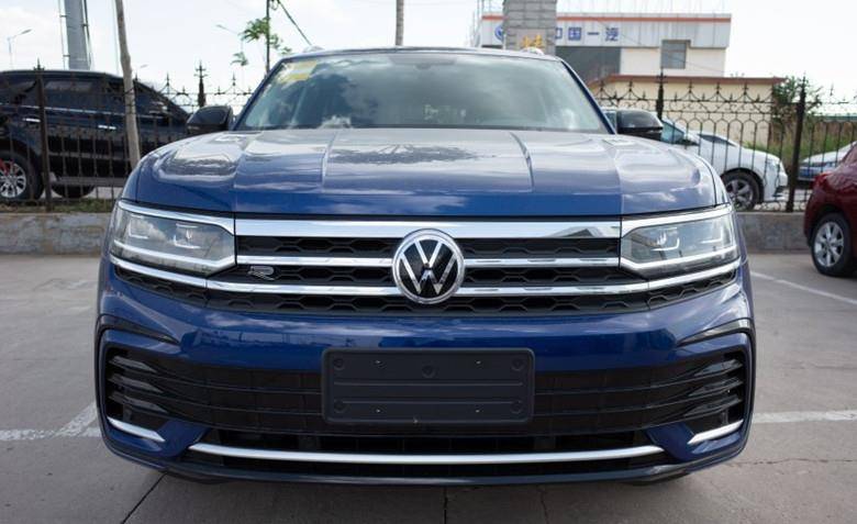 2021款大众途昂x到店,配r-line套件更显纯粹,内饰迎来"蜕变"_搜狐汽车