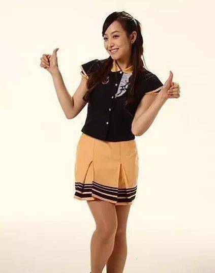 当女星的腿离开了ps:杨幂还原x型,宋茜肌肉感强,高圆圆太粗了_双腿