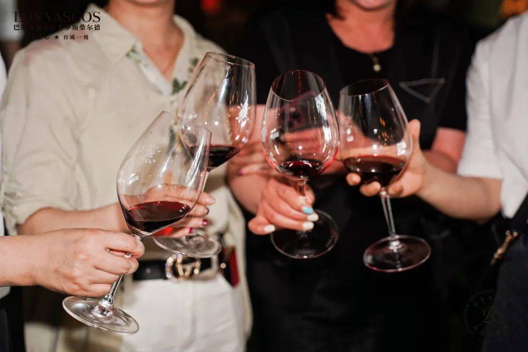 巴斯克酒庄作为拉菲罗斯柴尔德男爵酒业公司旗下首座海外酒庄,在前者