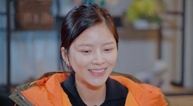 王灿的身份从曝光到现在一直都是一个谜,但杜淳对她真是好到没话说