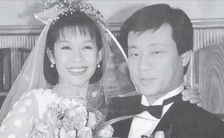 寇世勋坐拥双妻,39岁儿子未婚生女不结婚,可怜等了两年的孩子妈