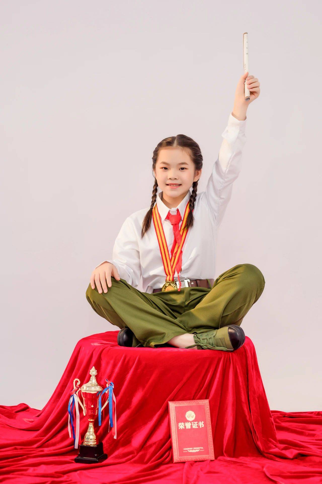 歌手专访 | 广州形象大使—王子玥 :67歌坛正徐徐冉起的新星_舞台