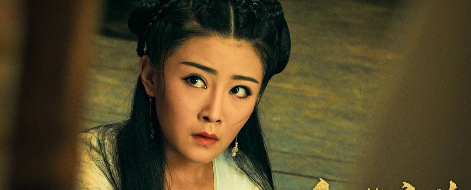 此外,需要表扬一句的则是,这部《金山伏魔传》在部分斩妖除魔的桥段当