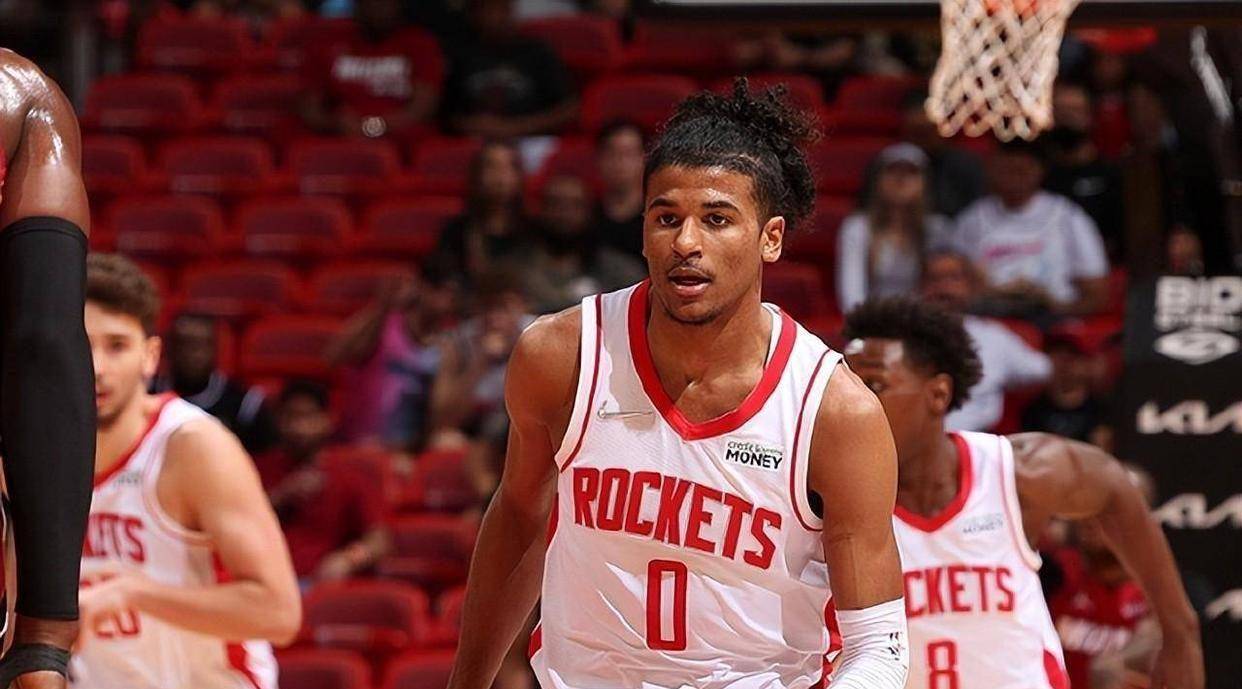 火箭队将在休赛期放弃四号签,交易凯尔特人的杰伦·布朗_赛季_巴里