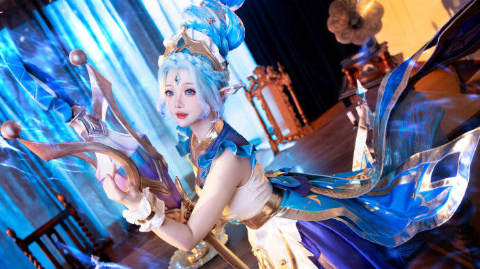 cos:金铲铲之战至臻风女迦娜cosplay正片17p-露儿大魔王_伊喵_白嫖