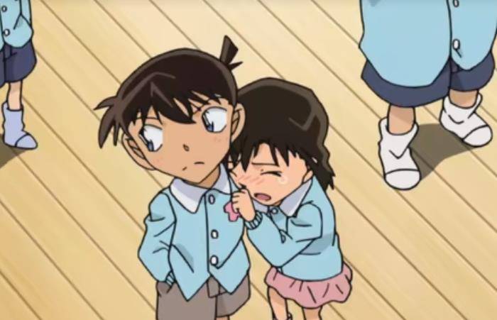 名侦探柯南:工藤新一推理无数,都是气定神闲,唯独这次很紧张_小兰