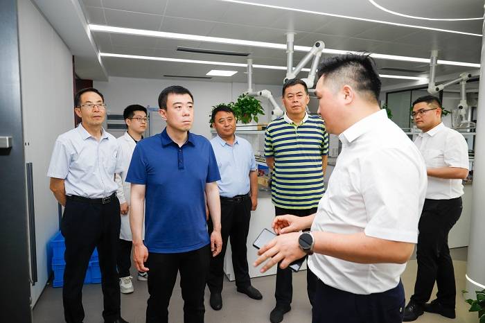 时讯丨临沂平邑县委副书记任大鹏,县木业专班领导一行莅临大王椰参访