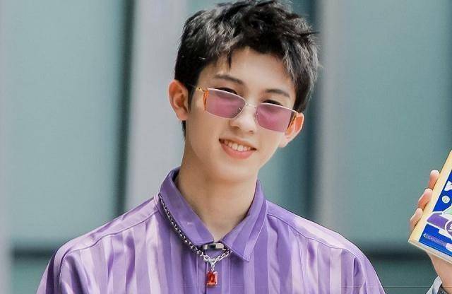 果然,into1最终的队长人选,在我的预料当中_刘宇_伯远_组合