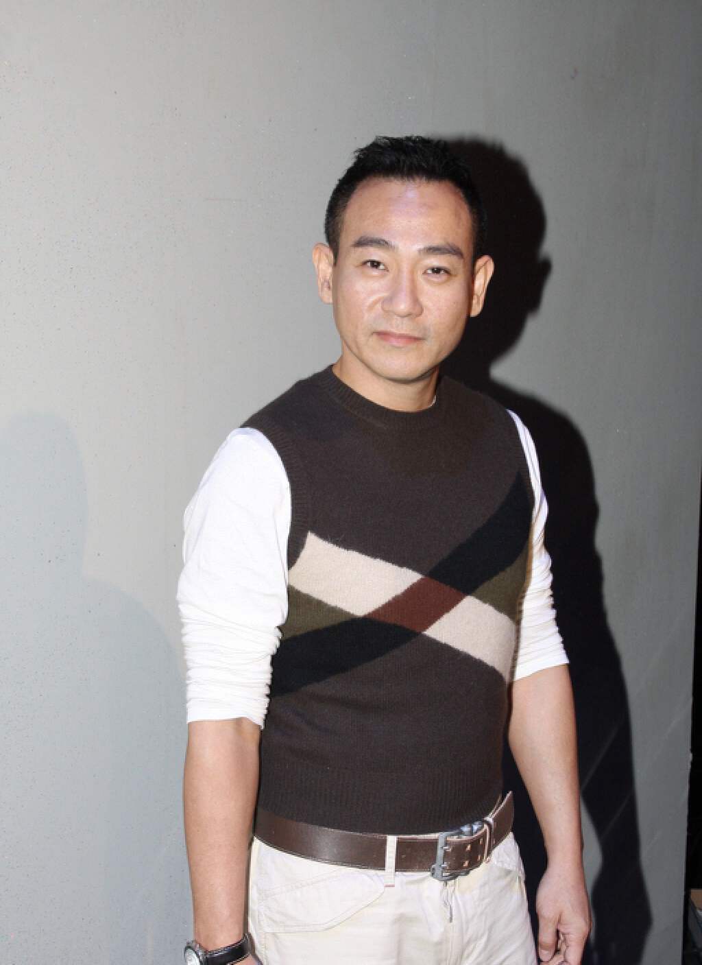 身形挺拔近60岁保养得宜,一度升级做监制_林保怡_观众_作品