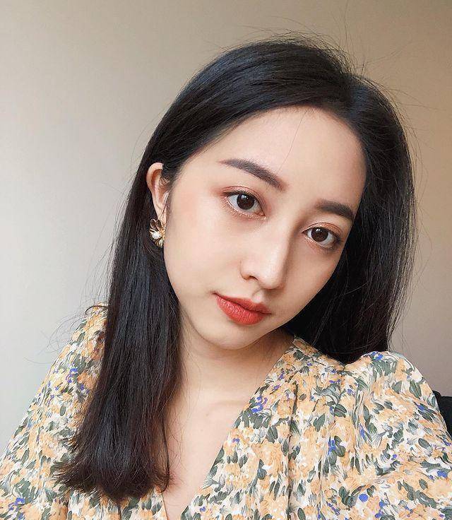 华裔美女amandalo,是一位长相清秀,气质出众的才女_音乐_身心_女人