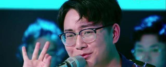 华晨宇被无视?李袁杰回应被怼:感谢所有人,唯独没有他_因为_认同_作品