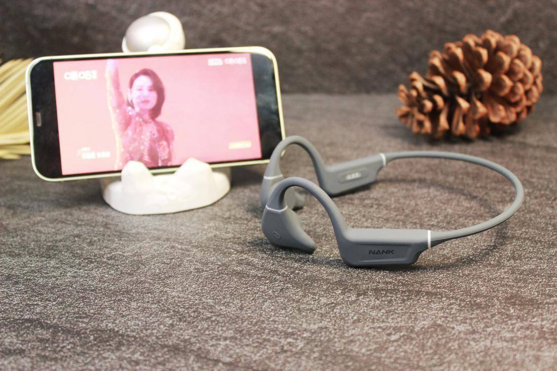 旗舰全新升级,性能全面提升,南卡Runner Pro4s骨传导运动蓝牙耳机它来了