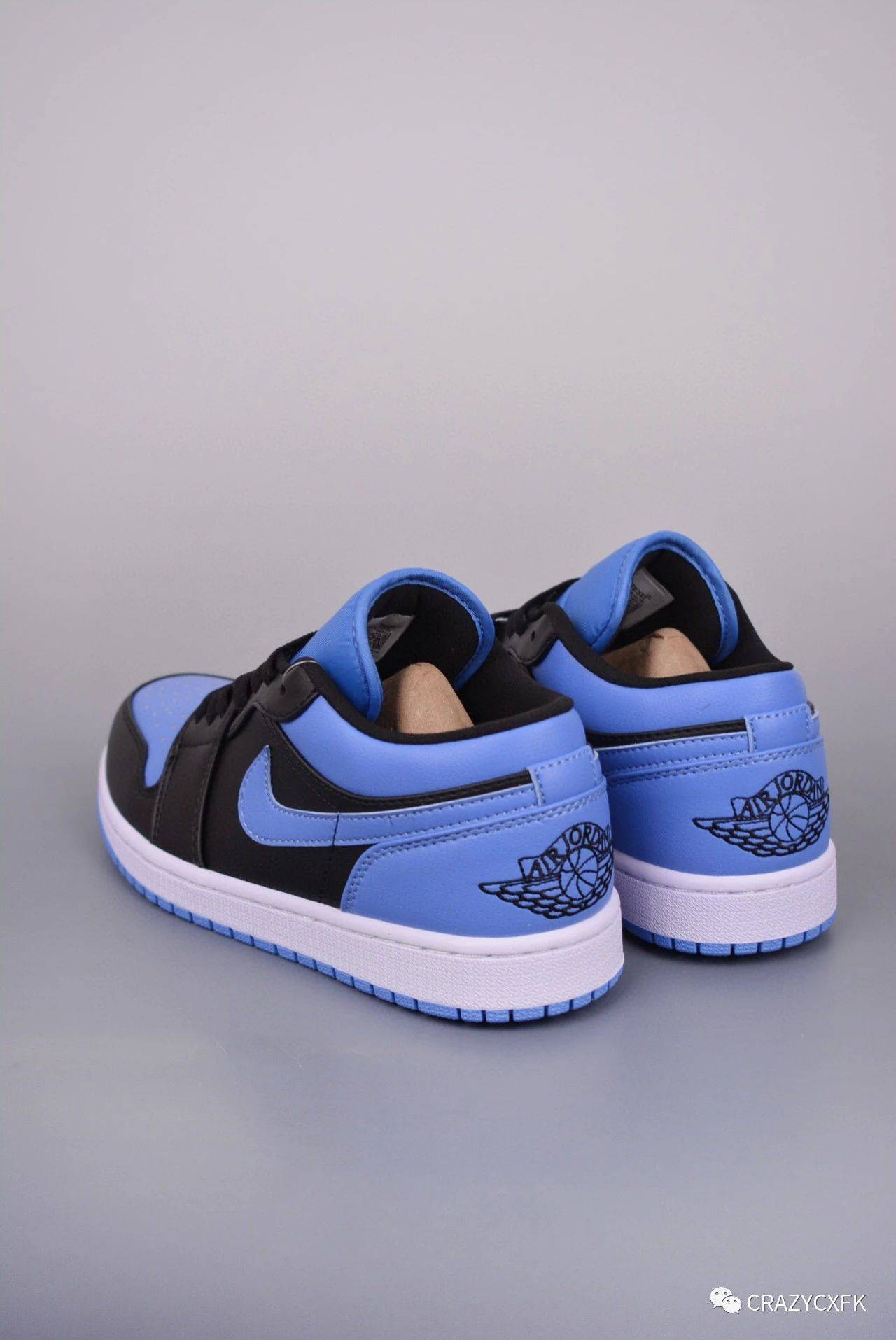 乔丹air jordan 1 low university blue 北卡丝绸黑篮脚趾低帮运动鞋