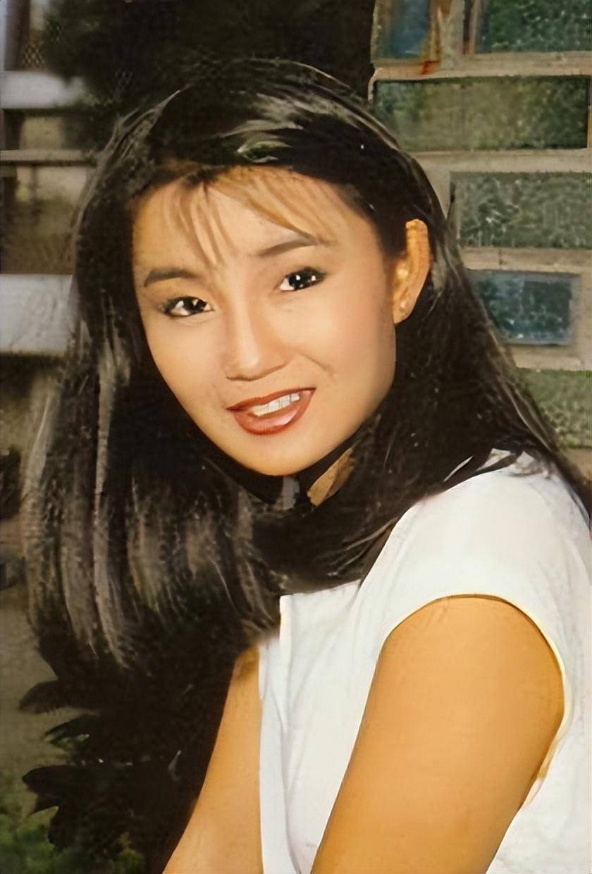 如此坦诚的张曼玉压根不在乎他人会怎么理解这句话.