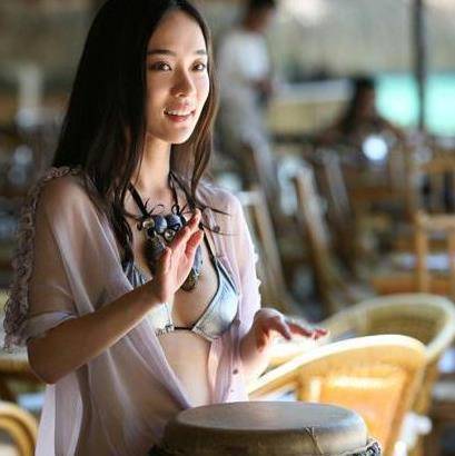 霍思燕的"水下大片"太惊艳!明明一丝不露 ,却看得人心怦怦直跳!