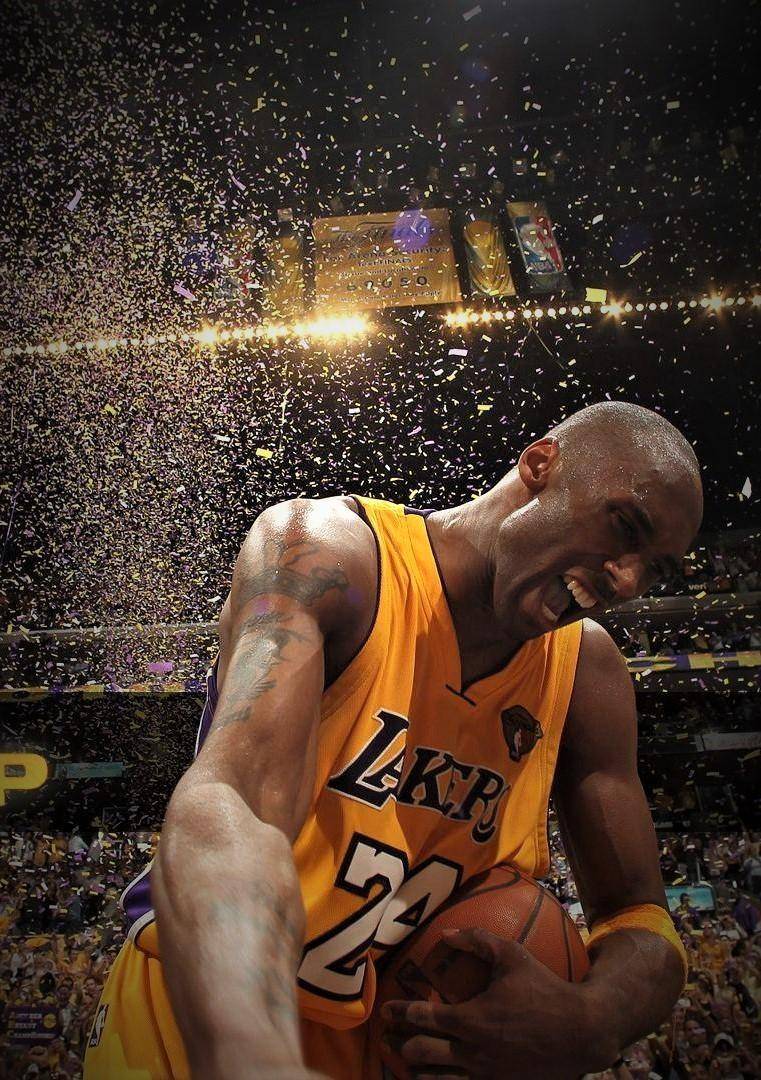 nba历史排名:科比篇!一日紫金,终身湖人_篮球_荣誉_生涯