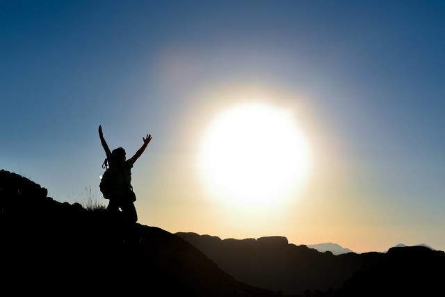 毅力的力量_泰勒_梦想_大海