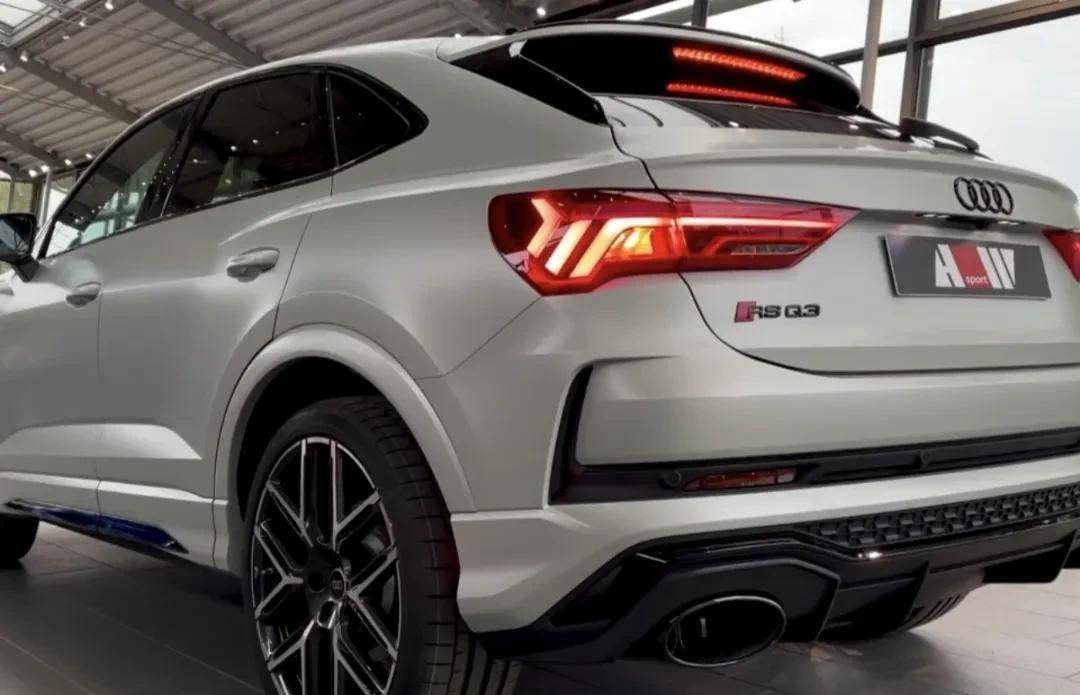 不只是运动版q3,揭开奥迪rsq3的神秘面纱_搜狐汽车_搜狐网
