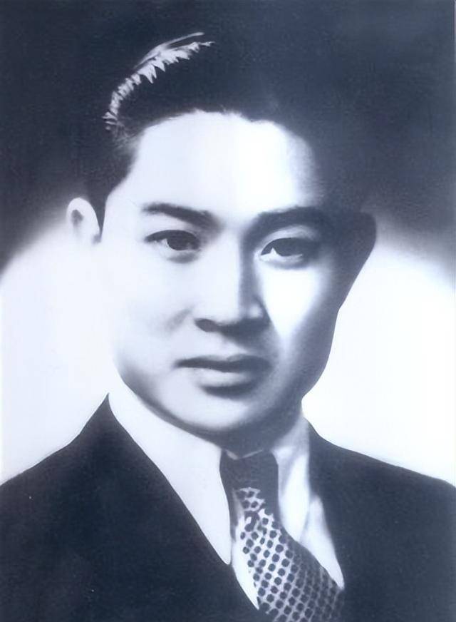 他曾任上海市委书记,父亲是同盟会元老,长子是中将,享年90岁_汪道涵