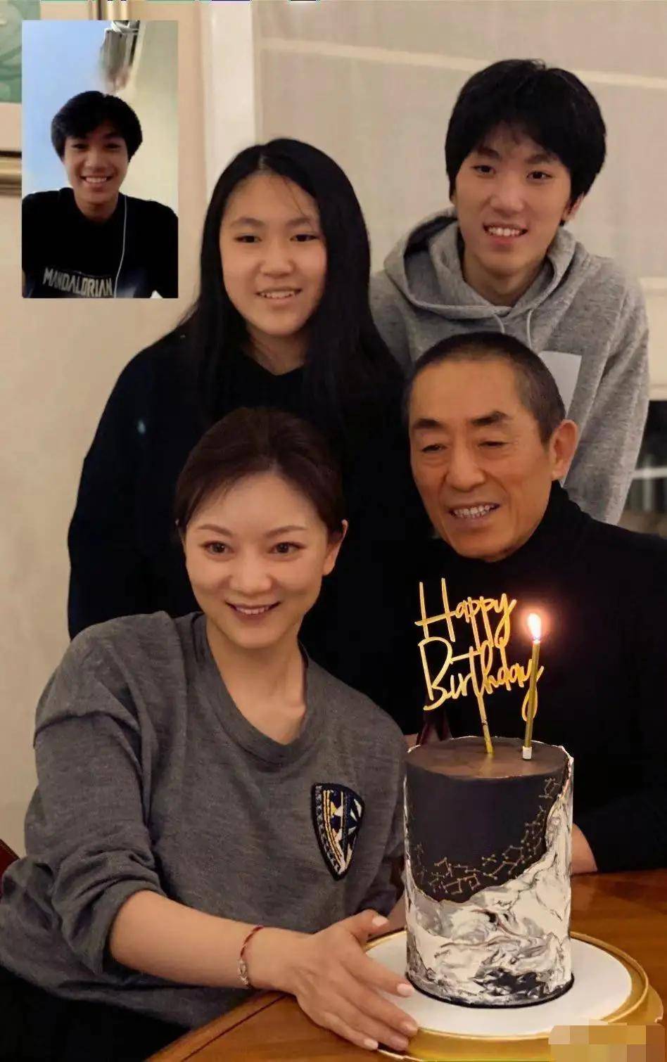 张艺谋71岁大寿,小31岁娇妻晒照庆祝,盘点张艺谋的三段感情_肖华_巩俐