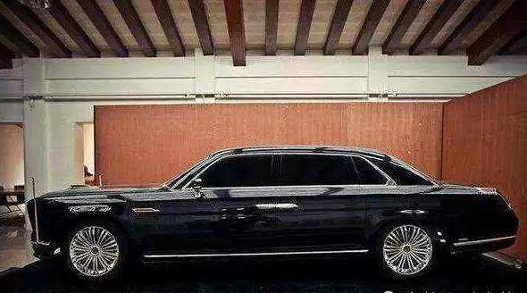 "一汽红旗l4"将在4季度上市,结合l5和h5的设计,标配v8发动机!