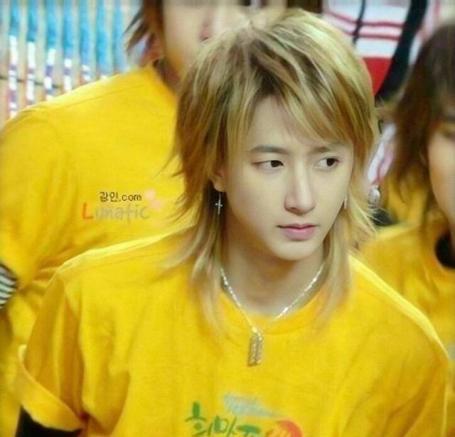 金起范用中文送韩庚结婚祝福,称呼让人泪目,是金希澈告诉他的?