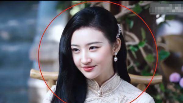 景甜"司藤"堪比人间富贵花,刘亦菲被ai换脸后,谁更一筹呢?